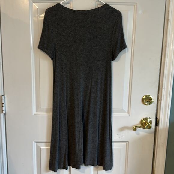 Gap Women’s‎ Short Sleeve Gray Dress Flowy Small - Picture 3 of 4